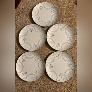 Dinnerware Plates